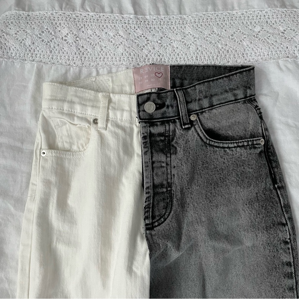 REVICE Sz 26 Contrast two toned tapered legs jeans White Black Gray - Picture 4 of 11
